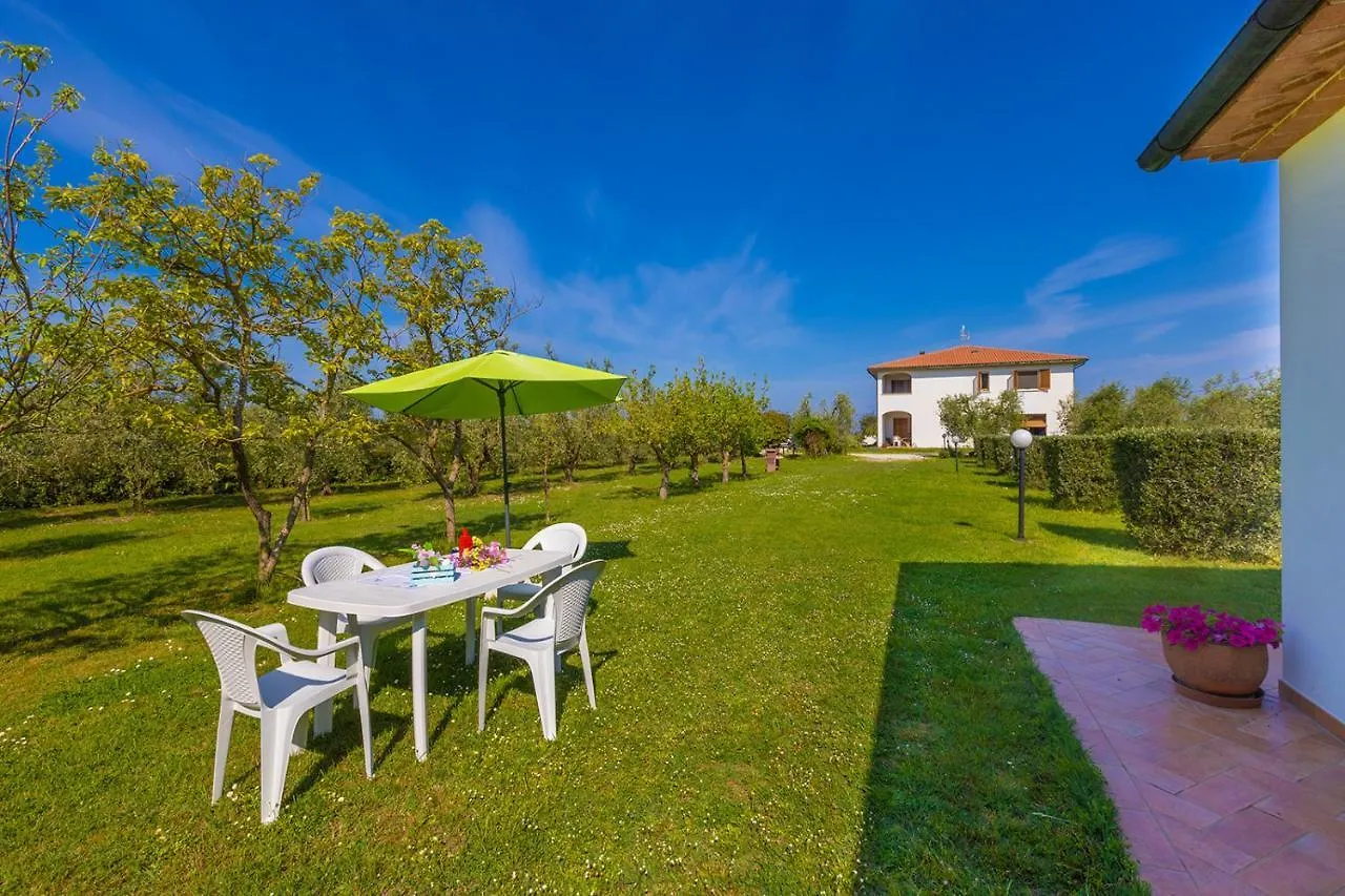 Agriturismo Valle Dei Venti La Sdriscia 0*,  Italy